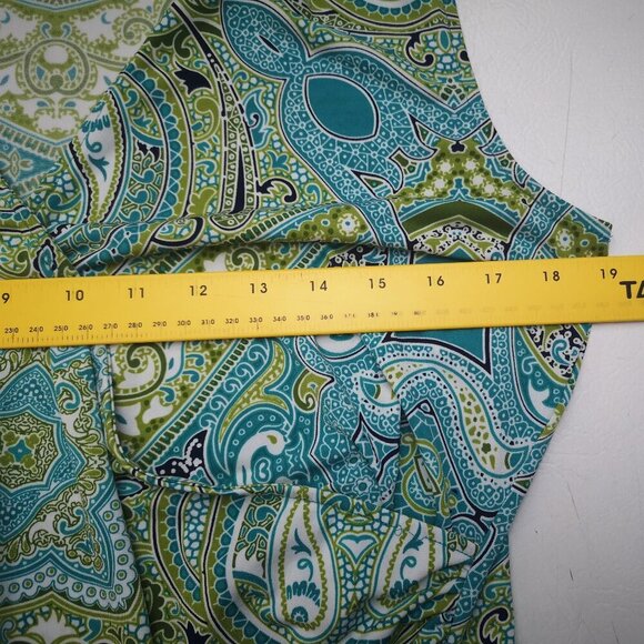 Jones New York Signature Ladies Size Large Green Teal White & Black Pattern Top - Picture 8 of 9